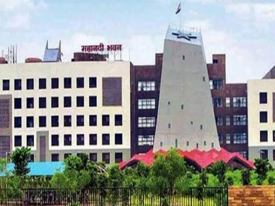 छत्तीसगढ़ में कलेक्टर्स और एसपी की पोस्टिंग, रायगढ़ और बिलासपुर को मिले नए कलेक्टर, वहीं 3 जिलों में नए एसपी 