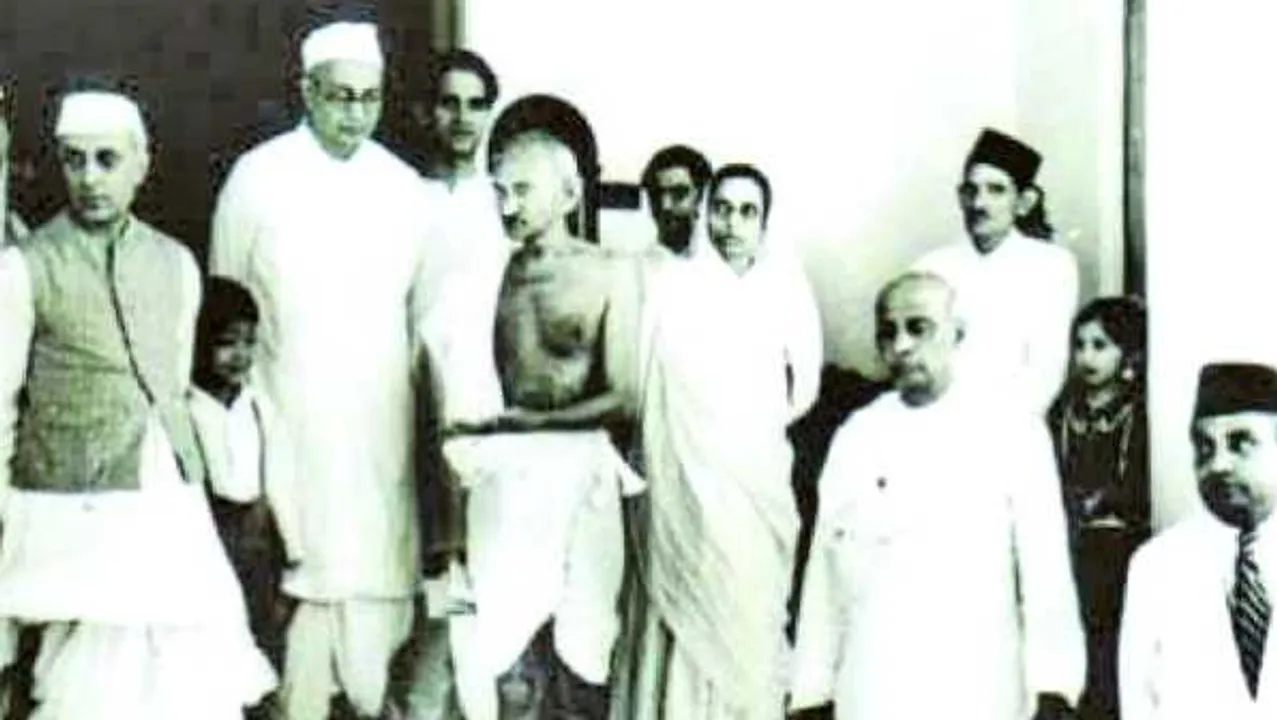 136 साल की कांग्रेस: ब्रिटिश ने रखी नींव, जानें सेफ्टी वॉल्व से आजादी दिलाने वाली पार्टी तक