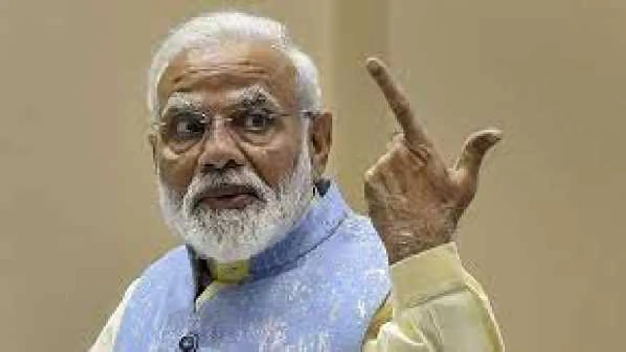 BJP संसदीय दल की बैठक: मोदी ने ली सांसदों की क्लास, कहा- खुद को बदलिए नहीं तो हम बदलाव करेंगे

