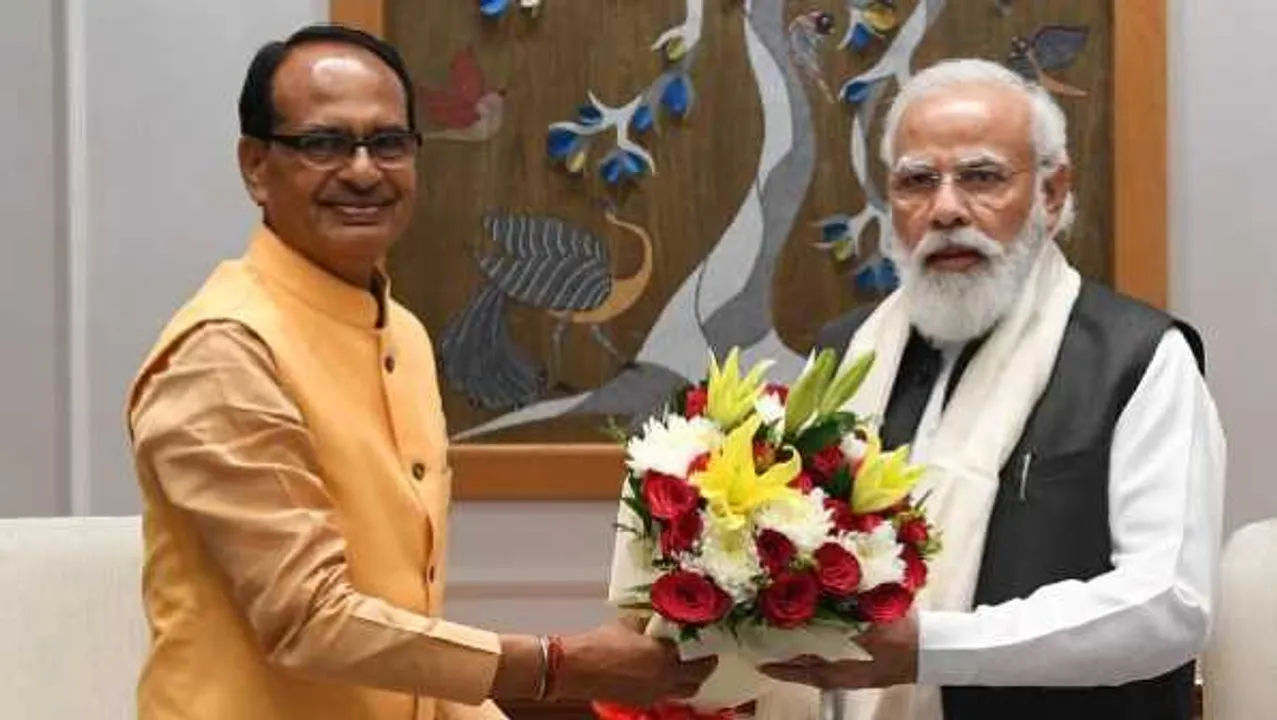 'शिव-नमो' मुलाकात: MP में खुलेंगे CM राइज स्कूल, PM ने दिया चंदन की खेती का सुझाव