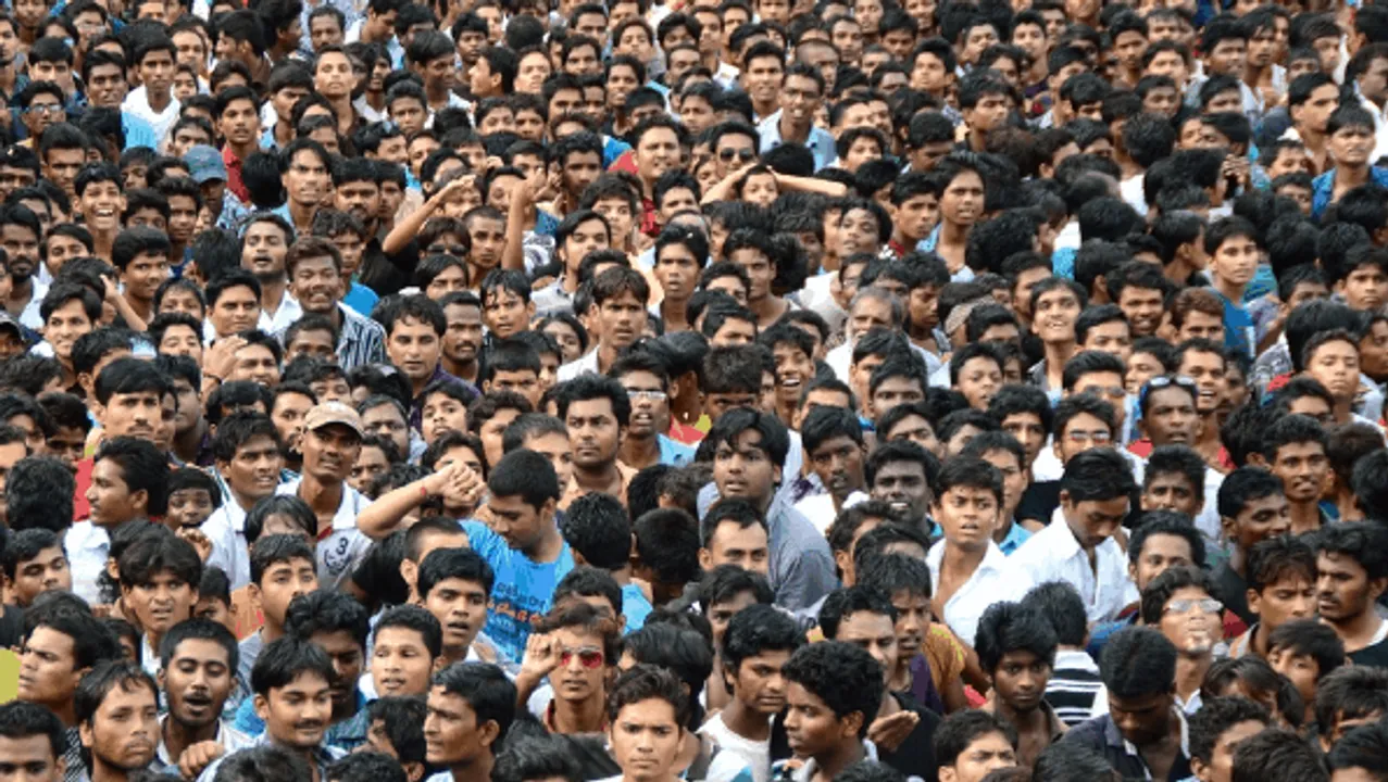 UP में जनसंख्या नियंत्रण कानून की तैयारी: दो से ज्यादा बच्चे तो नहीं मिलेगी सरकारी नौकरी, प्रमोशन 