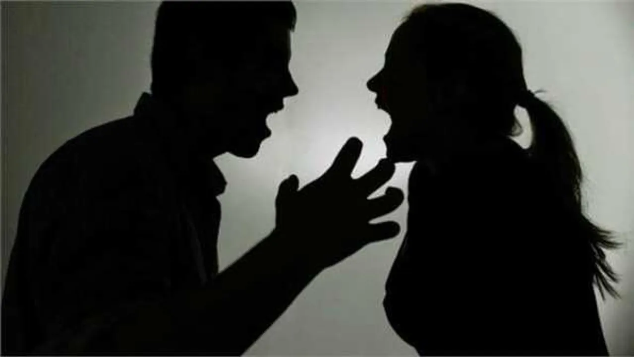 कैंसर पीड़ित पति से पत्नी की डिमांड: पैसा नहीं है तो किडनी बेच दे, 4 साल से जिंदा क्यों है
