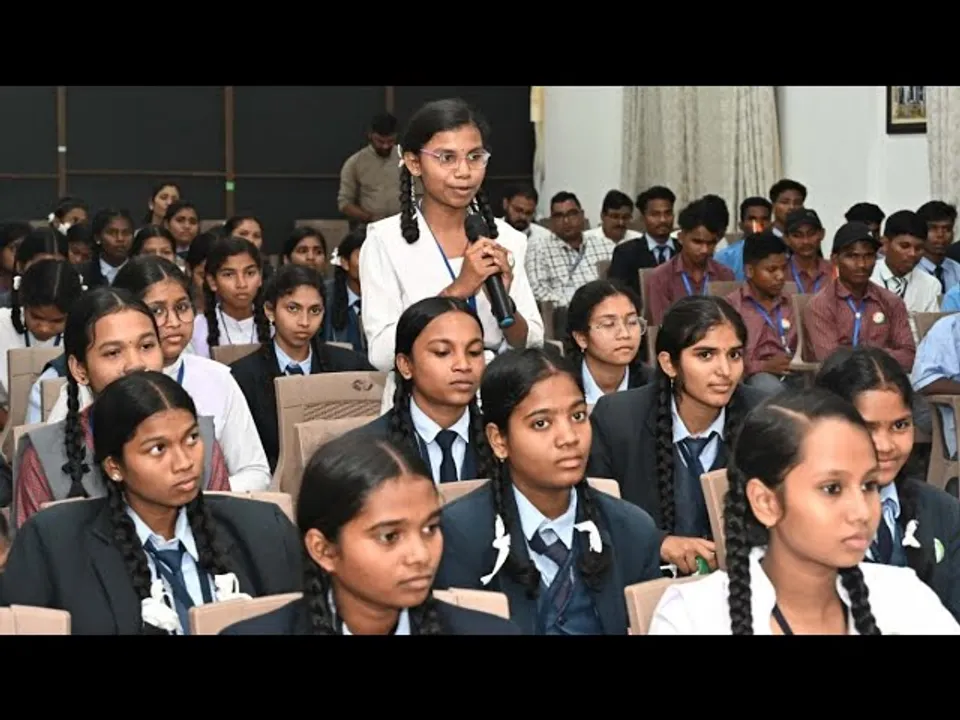 एजुकेशन : मध्यप्रदेश में शिक्षा को आधुनिक और संस्कारी दोनों बनाया जा रहा