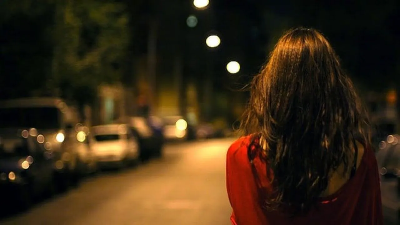 alone 