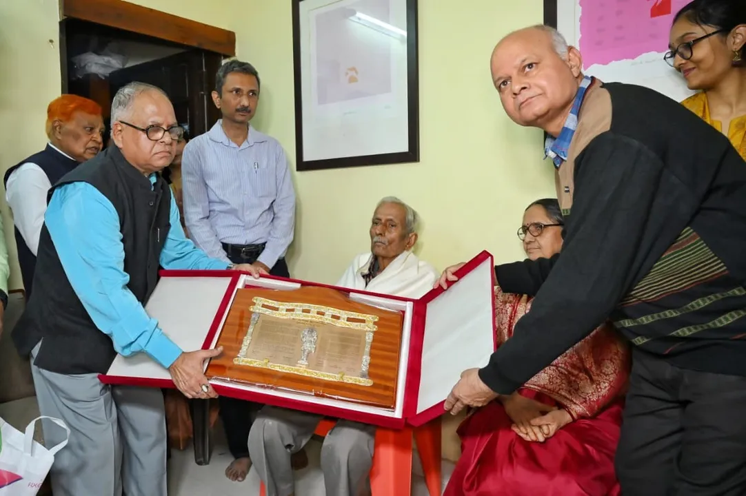  vinod kumar shukla Photograph: (HS) 