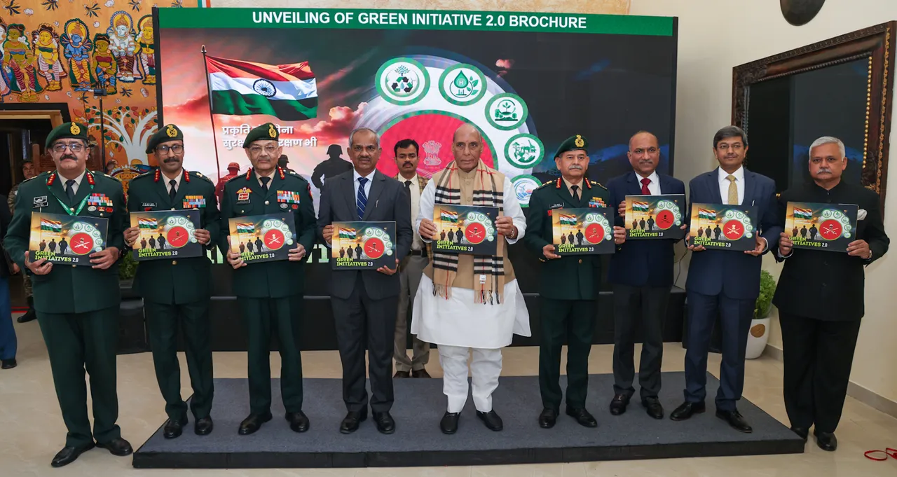  RAJNATH SINGH Photograph: (UNI) 