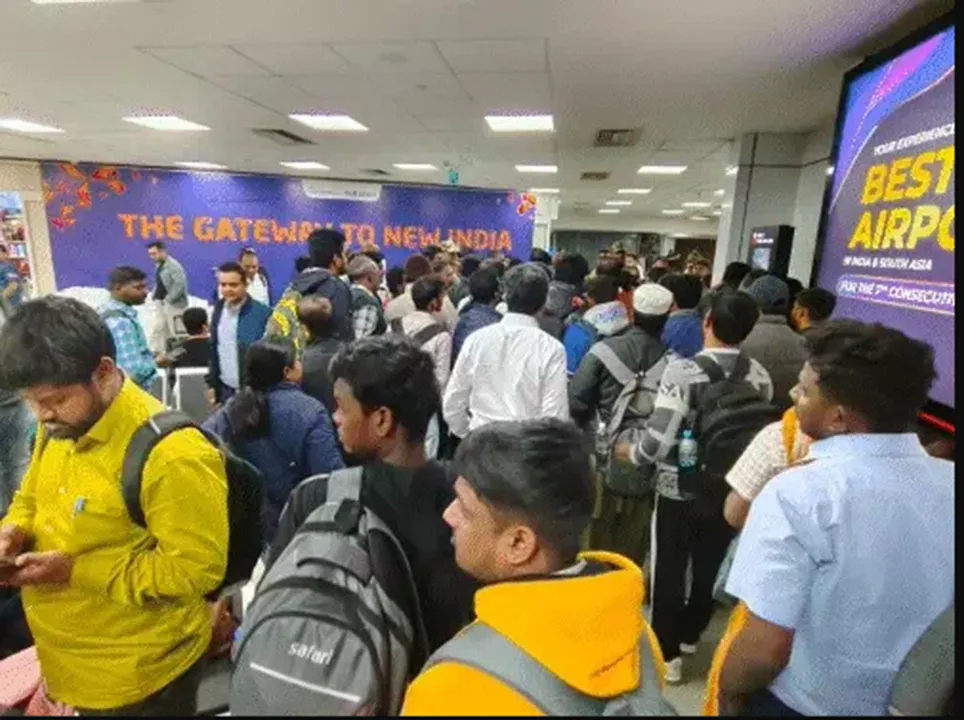  इंडिगो एयरलाइन क्रू की कमी के कारण तीसरे दिन भी देशभर में 170 से अधिक उड़ानें रद्द। 