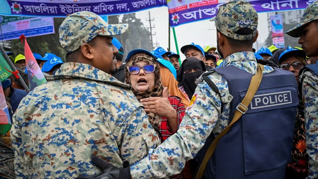  बांग्लादेश में हिंदू अल्पसंख्यकों पर हो रहे हमलों की कांग्रेस नेता राशिद अल्वी ने निंदा की  Photograph: (google) 