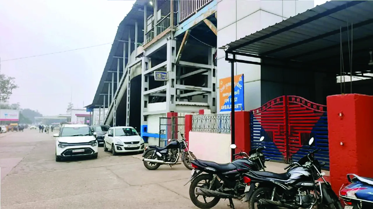  अंबाला कैंट रेलवे स्टेशन को बम से उड़ाने की धमकी, देर रात कॉल से सुरक्षा एजेंसियां अलर्ट 