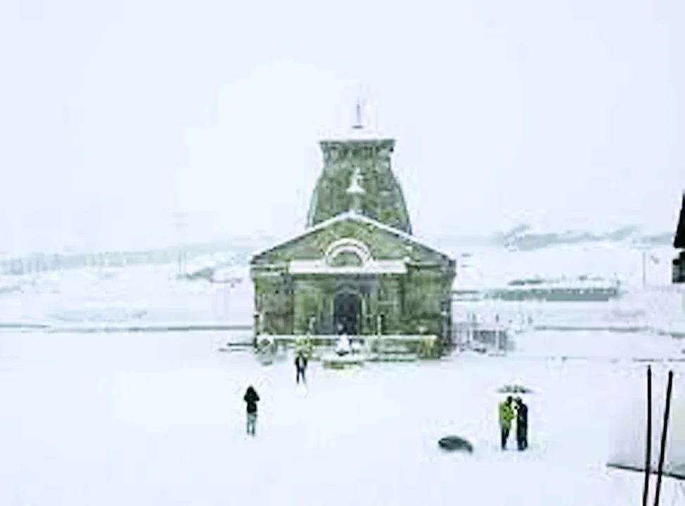  केदारनाथ में -21 डिग्री तापमान: उत्तराखंड में पाइपलाइन जमी, राजस्थान से यूपी-बिहार तक कड़ाके की सर्दी 