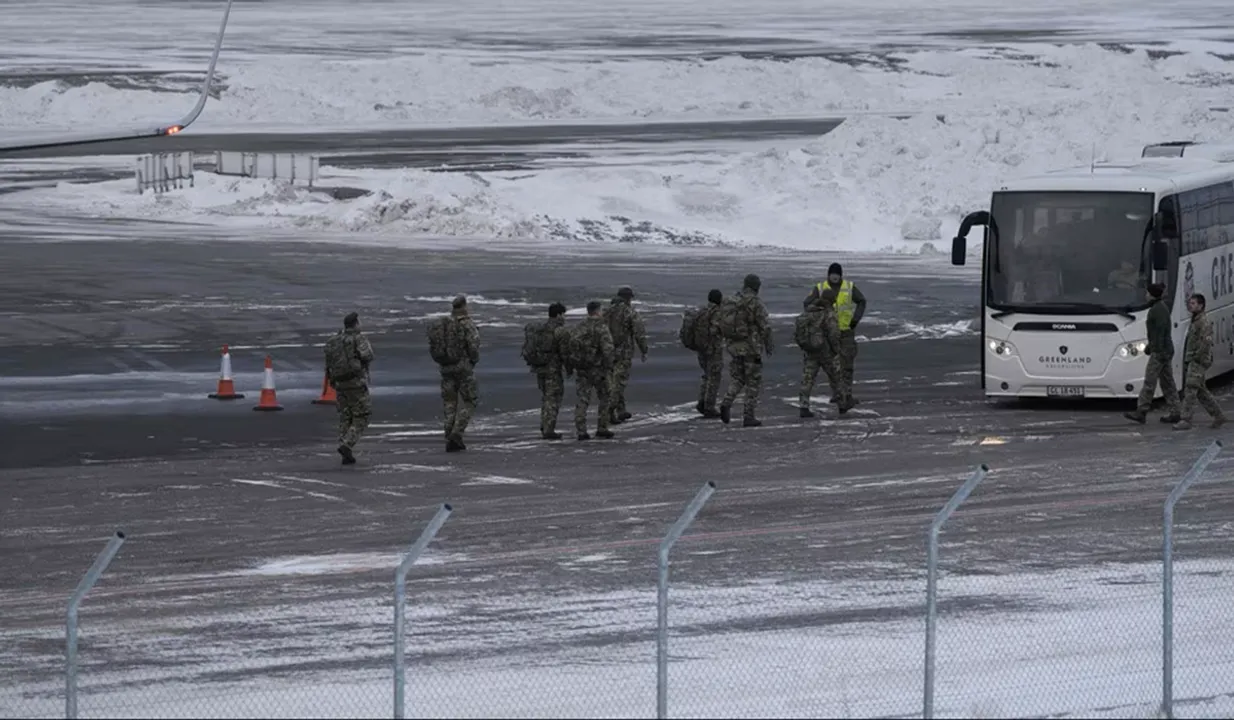  ग्रीनलैंड में डेनमार्क बढ़ाएगा सैन्य मौजूदगी: आर्कटिक क्षेत्र में बड़े अभ्यास की तैयारी