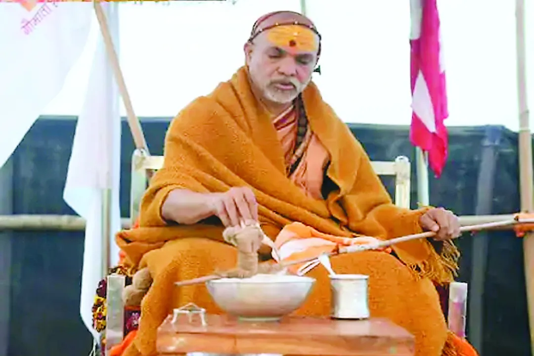  प्रयागराज मेला प्राधिकरण ने स्वामी अविमुक्तेश्वरानंद को भेजा नोटिस, शंकराचार्य पद पर उठे सवाल 