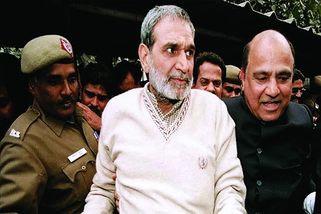  1984 सिख विरोधी दंगे: एक मामले में सज्जन कुमार बरी, उम्रकैद के चलते जेल में ही रहेंगे 