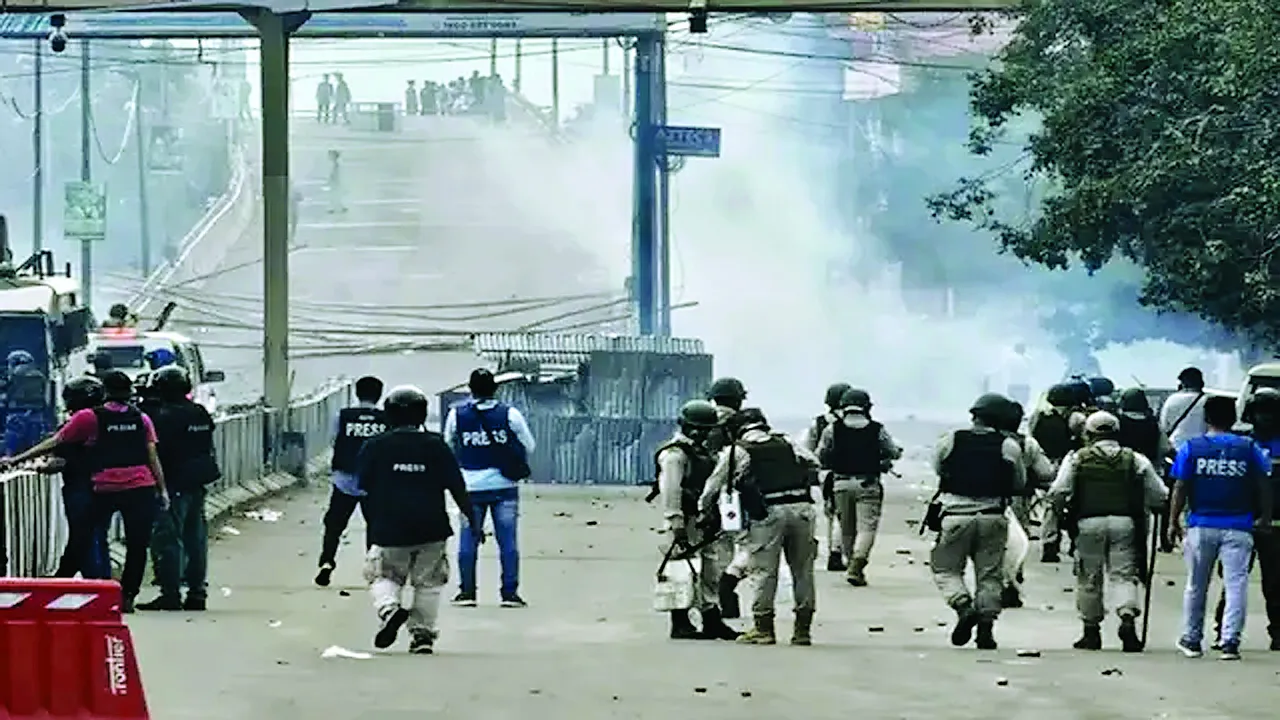  मणिपुर हिंसा मामले में जस्टिस गीता मित्तल समिति का कार्यकाल बढ़ा, सुप्रीम कोर्ट को 42 रिपोर्टें सौंपी 