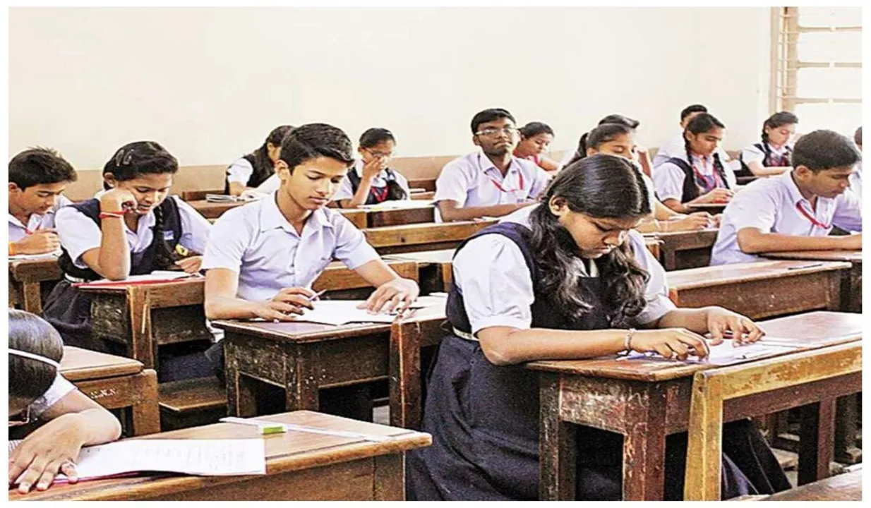  आज से शुरू हुई मप्र बोर्ड 12वीं परीक्षा : 3856 केंद्रों पर 7 लाख विद्यार्थी शामिल