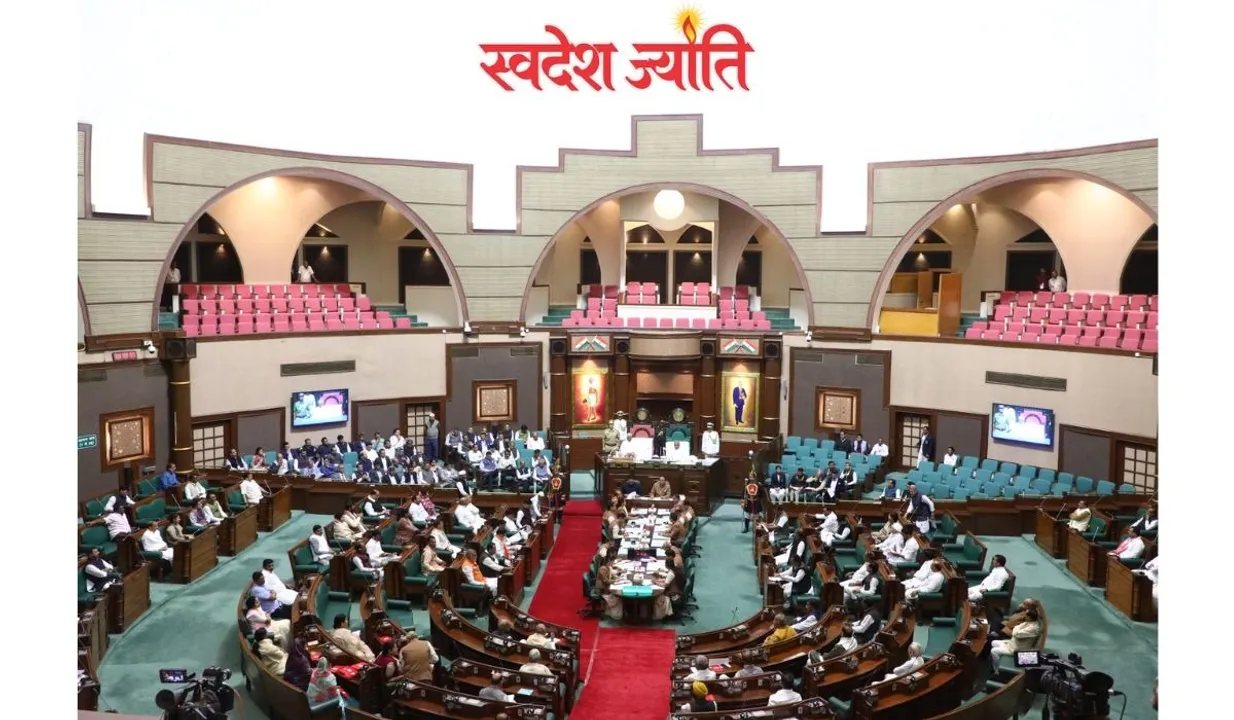  मध्यप्रदेश बजत सत्रः राज्यपाल के अभिभाषण पर विपक्ष का हंगामा, सदन की कार्यवाही अगले दिन तक स्थागित
