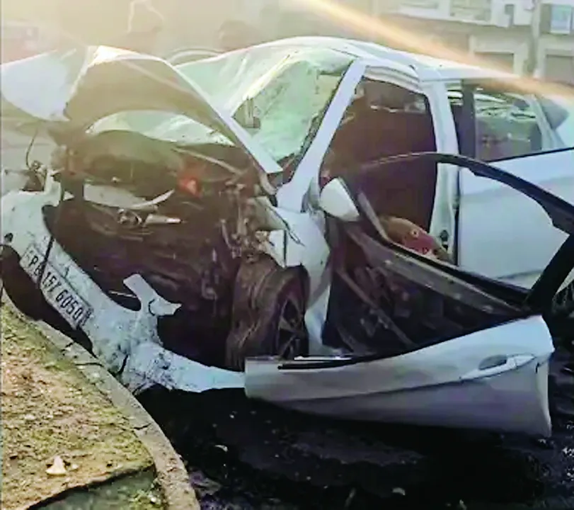  फाजिल्का सड़क हादसा: ब्रेक फेल कार रोटरी चौक से टकराई, दो सगे भाइयों समेत तीन की मौत 