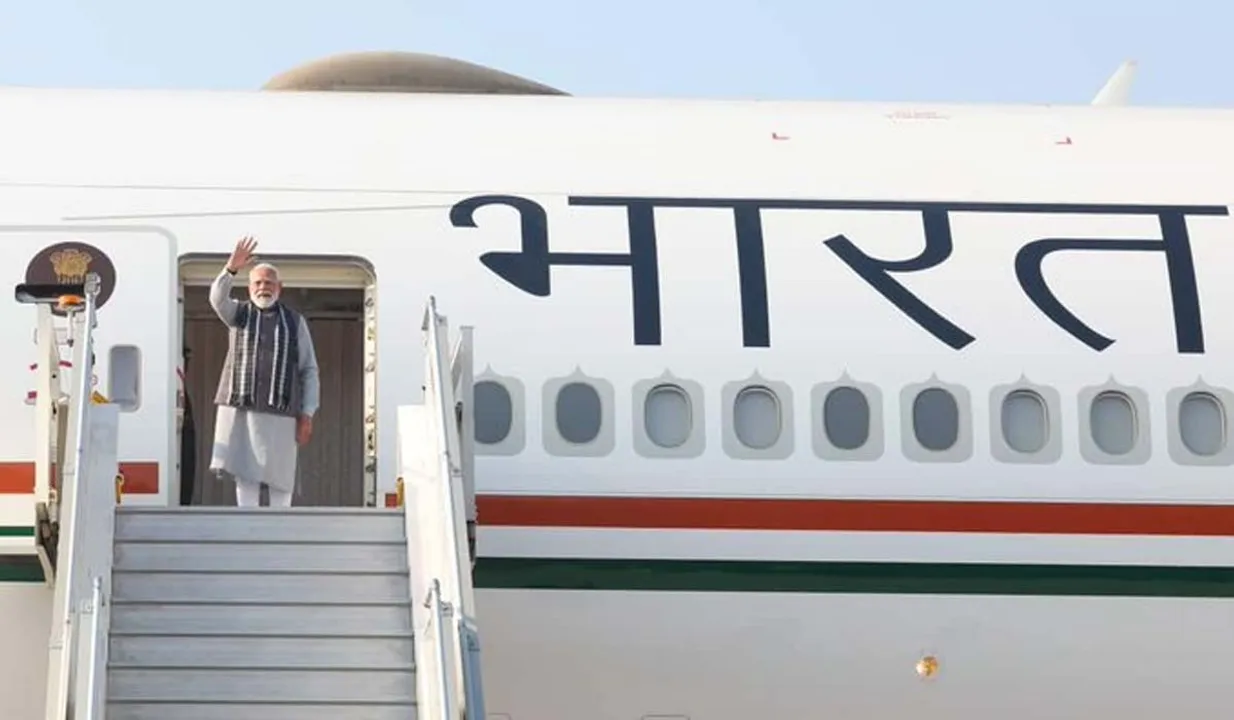  NARENDRA MODI Photograph: (X) 