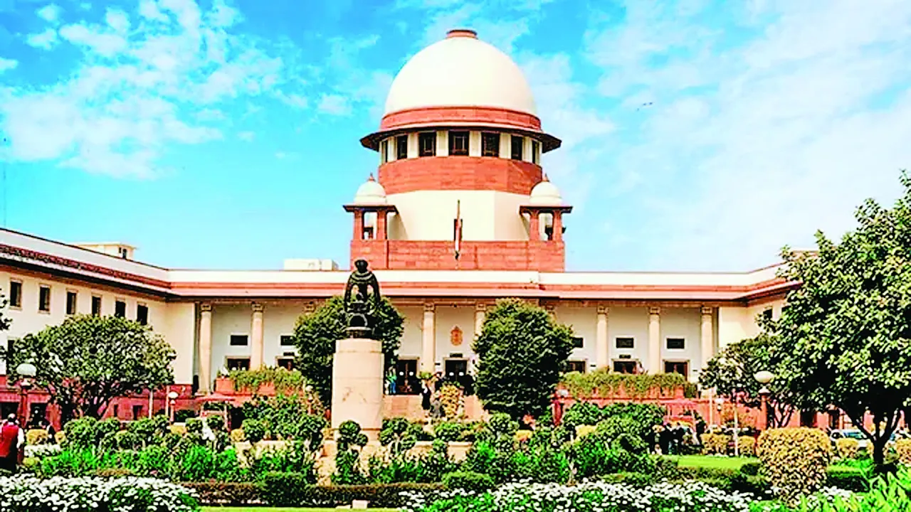  सुप्रीम कोर्ट का फैसला: मुआवजे में देरी पर पेनल्टी नियोक्ता ही चुकाएगा 