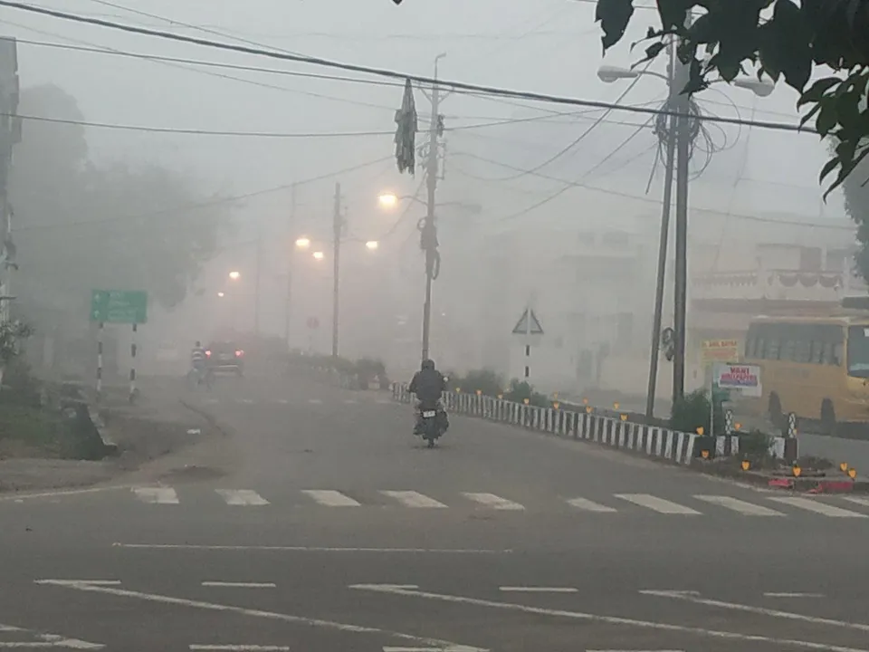  भोपाल में पारा 3.3 डिग्री: 37 जिलों में शीतलहर और बर्फीली हवाओं का अलर्ट 