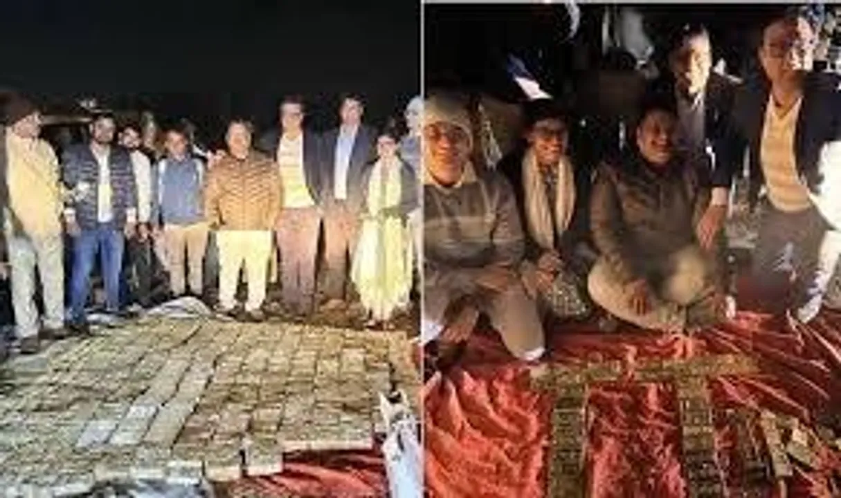  "Documents and assets seized in Bhopal related to corruption investigation of Saurabh Sharma and Chetan Gaur." 