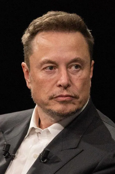  "एलन मस्क की विकिपीडिया का नाम बदलने के लिए एक अरब डॉलर की पेशकश की घोषणा" 