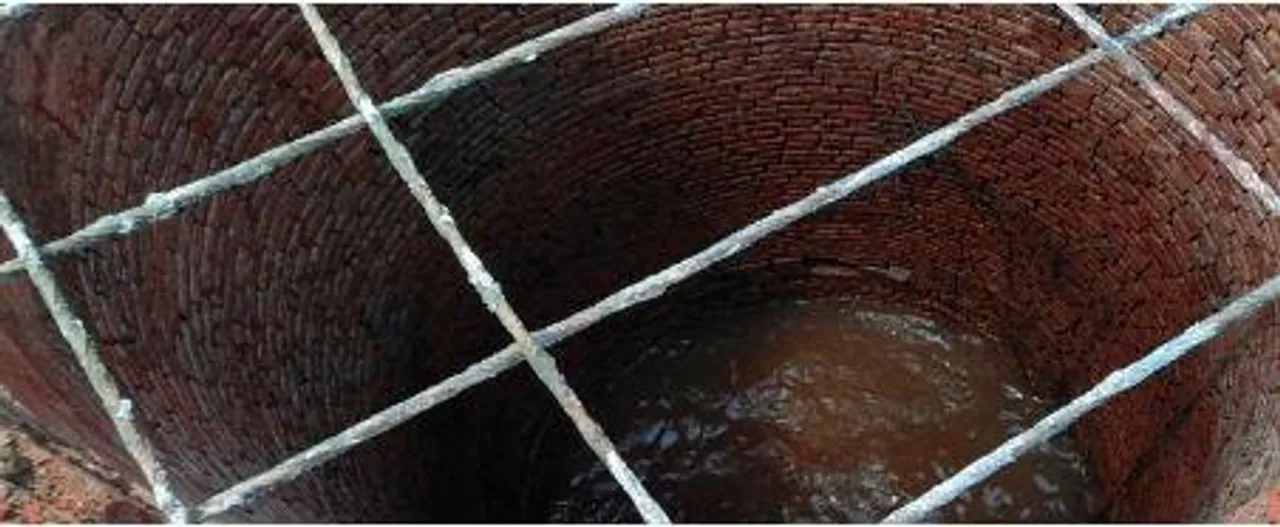  "संभल के प्राचीन नैमिषारण्य तीर्थ के कुएं में 20 फीट गहराई पर पानी मिला, एएसआई का सर्वे जारी है।" 