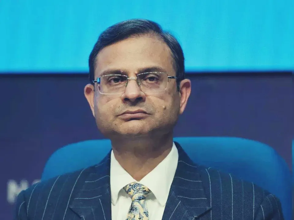  आरबीआई गवर्नर संजय महलोत्रा का पहला दिन: बैंकिंग सिस्टम को मजबूत बनाना प्राथमिकता, आर्थिक स्थिति पर ध्यान 