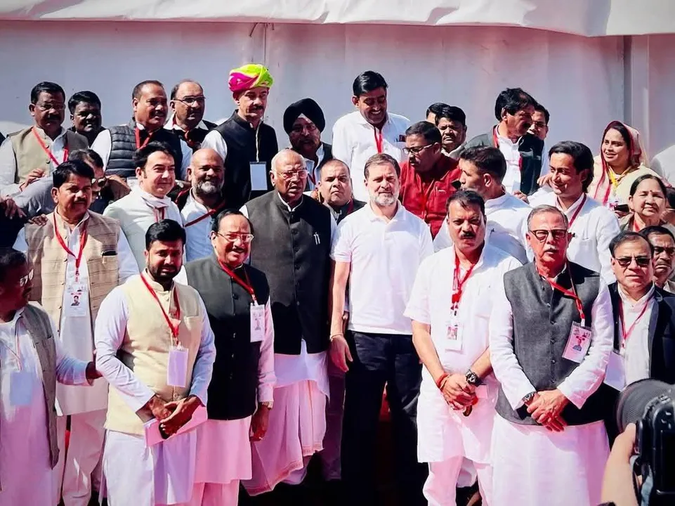  Rahul Gandhi Claims Modi Government Fears Caste-Based Census, Pledges to Break 50% Reservation Barrier 