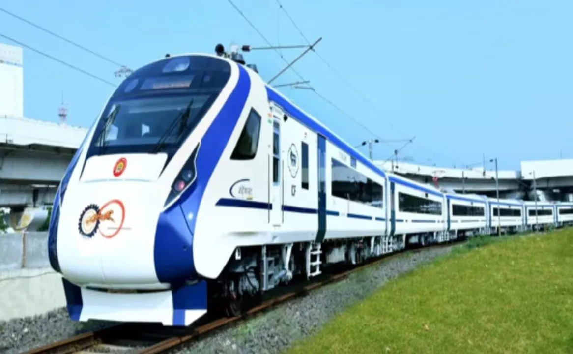  Vande Bharat Sleeper Train Achieves 180 km/h Speed, Set for Launch in Long-Distance Routes 