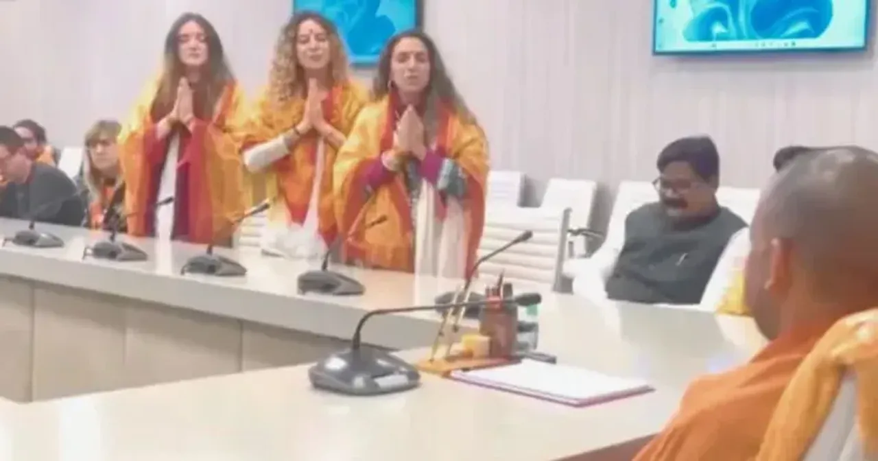  "teen-videshi-mahilaon-ne-apnaya-sanatana-dharm-naga-sannyasini-bani" 