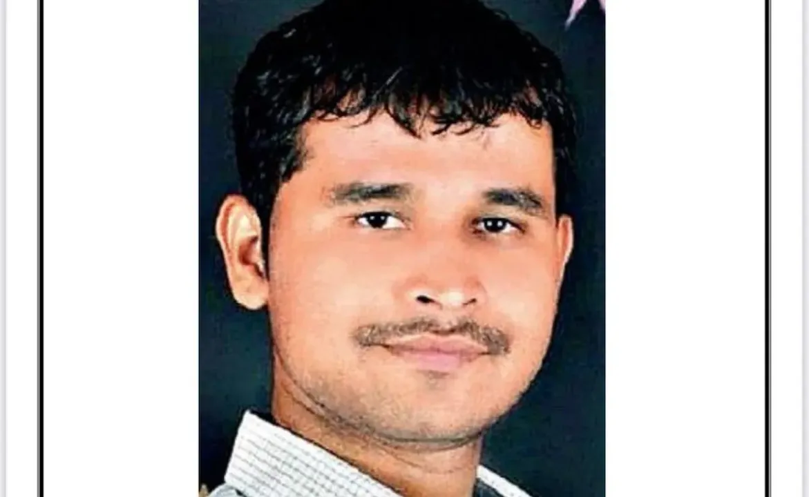   pune-bus-depot-rape-case-accused-search-reward-1-lakh 