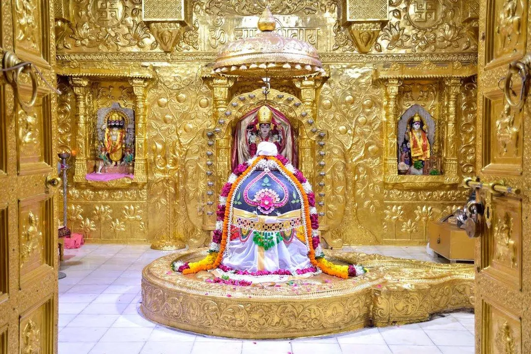  somnath-temple-eat-right-certification-mahashivratri-prasad 
