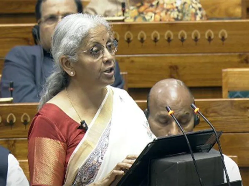  नई टैक्स रिजीम 2025-26: 12 लाख तक की कमाई पर जीरो टैक्स 