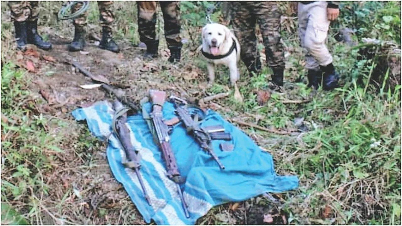  मणिपुर में सुरक्षा बलों का बड़ा अभियान, भारी मात्रा में हथियार बरामद