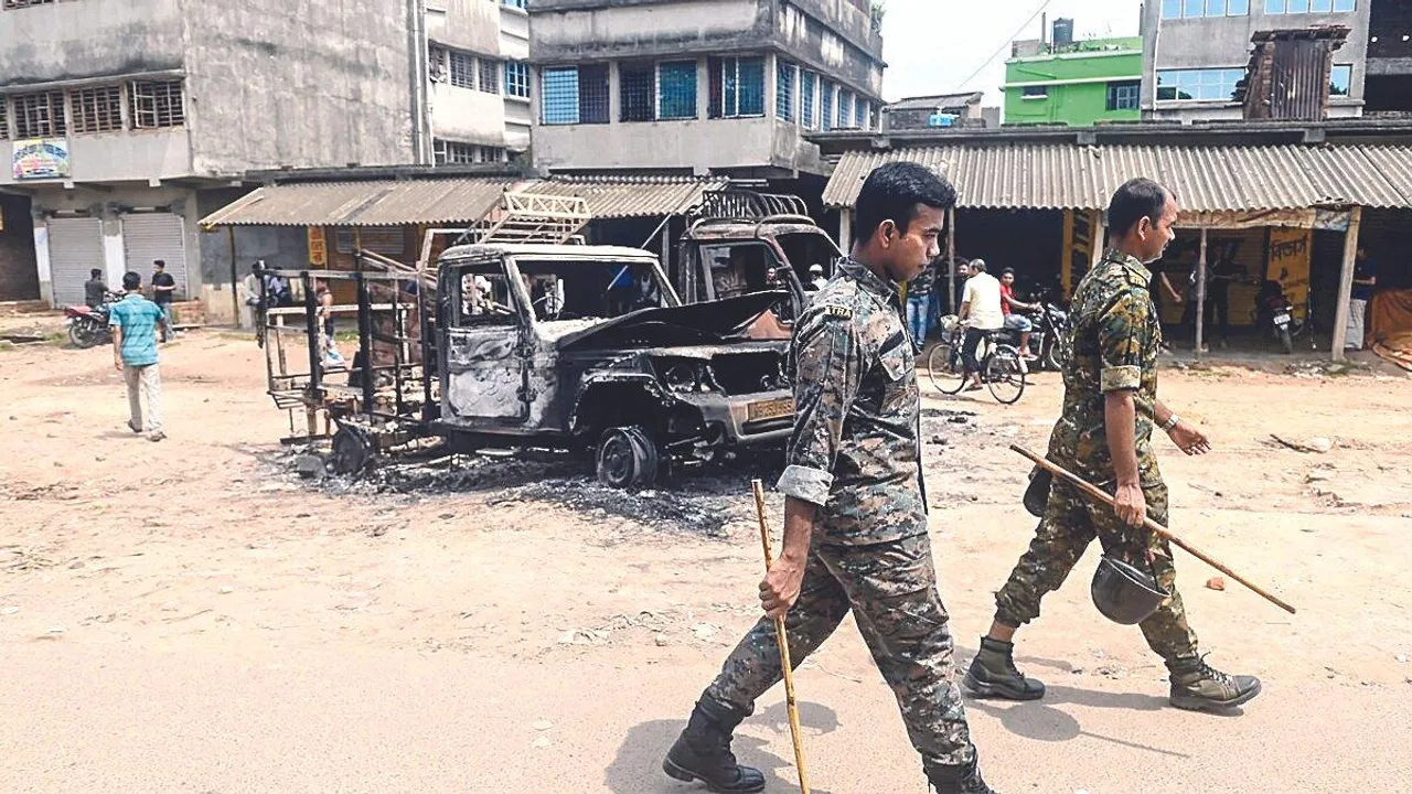  मोठाबाड़ी हिंसा के बाद बंगाल में 34 गिरफ्तार इंटरनेट बंद; हाईकोर्ट ने मांगी कार्रवाई रिपोर्ट