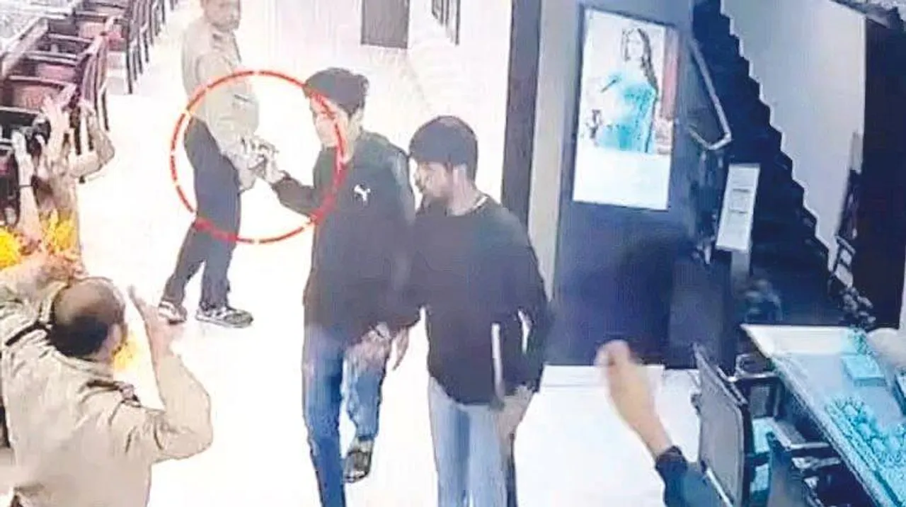  20 करोड़ की लूट करनेवाला मुठभेड़ में ढेर