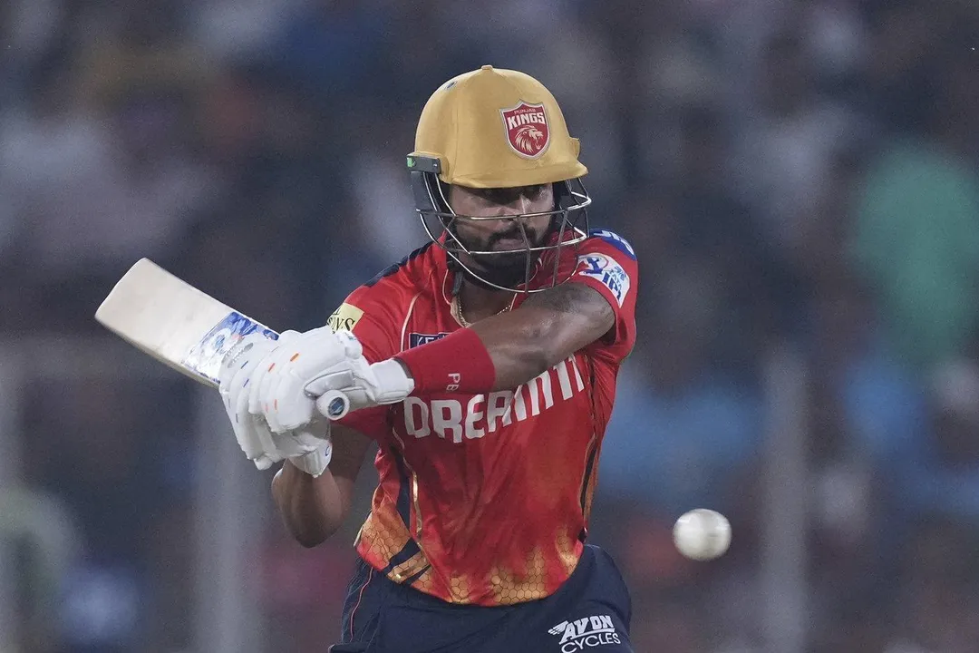  lucknow-vs-gujarat-ipl-2025-pooran-markram-fifty-bishnoi-shardul-wickets 