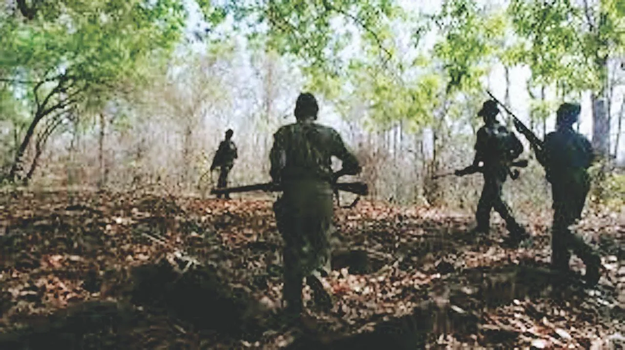  मंडला में पुलिस-नक्सली मुठभेड़, दो महिला नक्सली ढेर