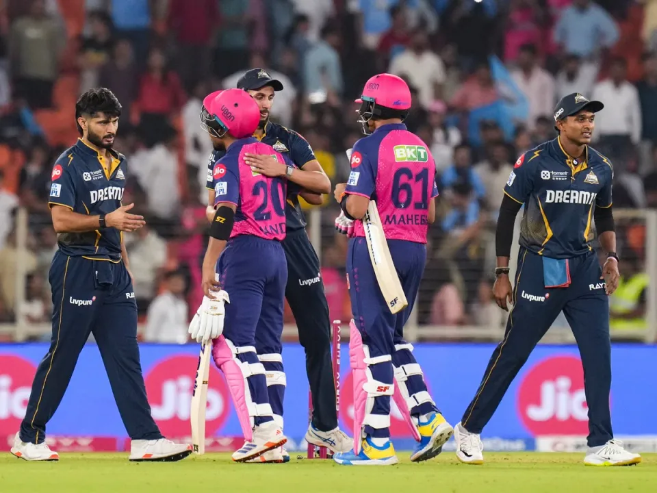  gujarat-titans-beat-rajasthan-royals-by-58-runs-krishna-3-wickets 