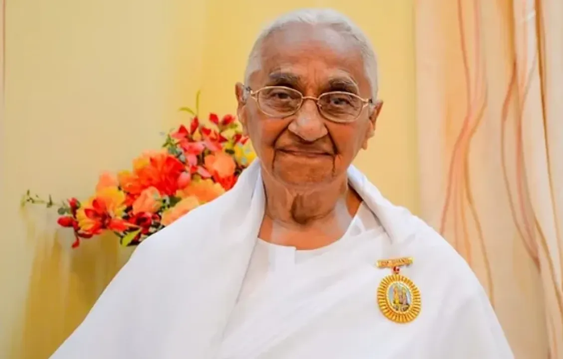  brahmakumaris-dadi-ratanmohini-passed-away-at-101 