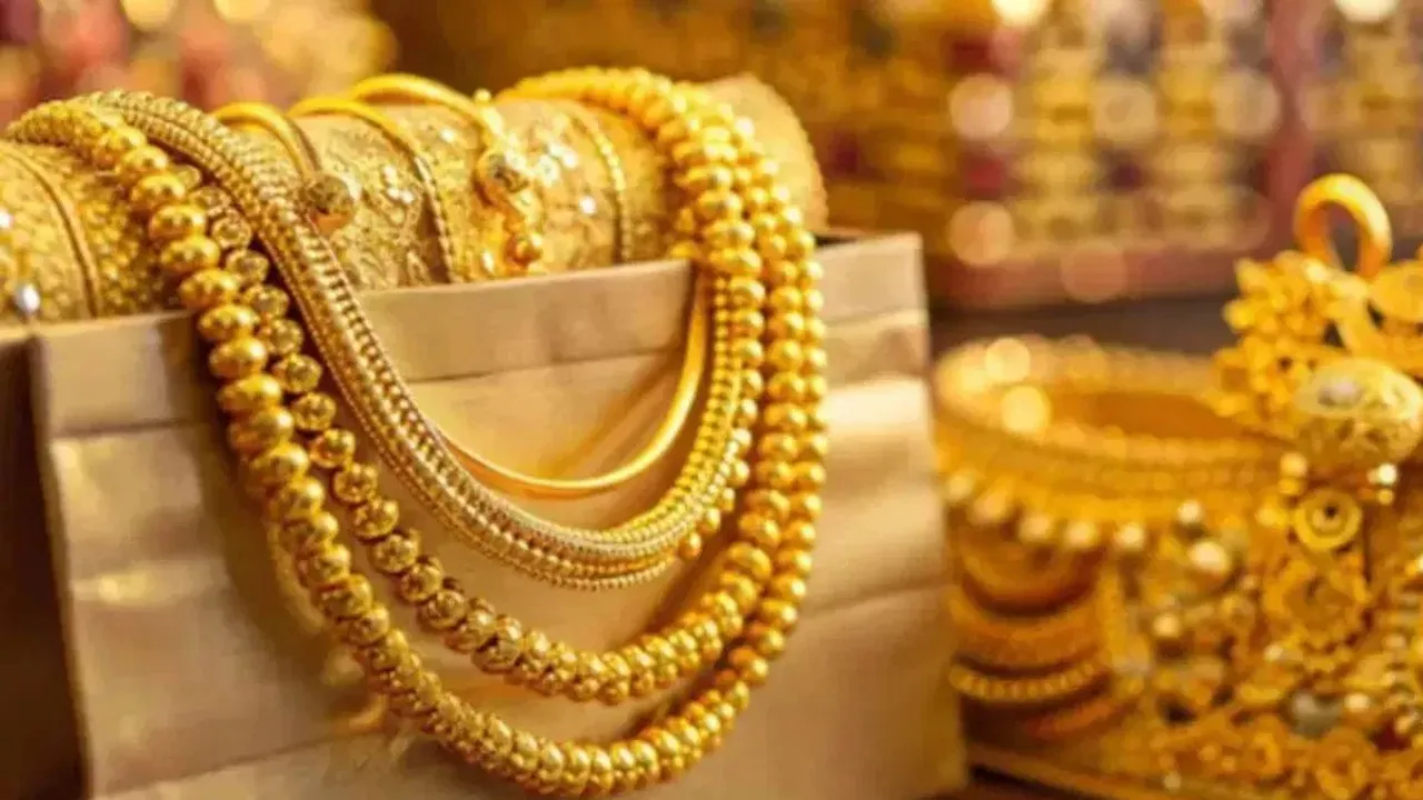  gold-silver-price-drop-on-akshaya-tritiya-2025 