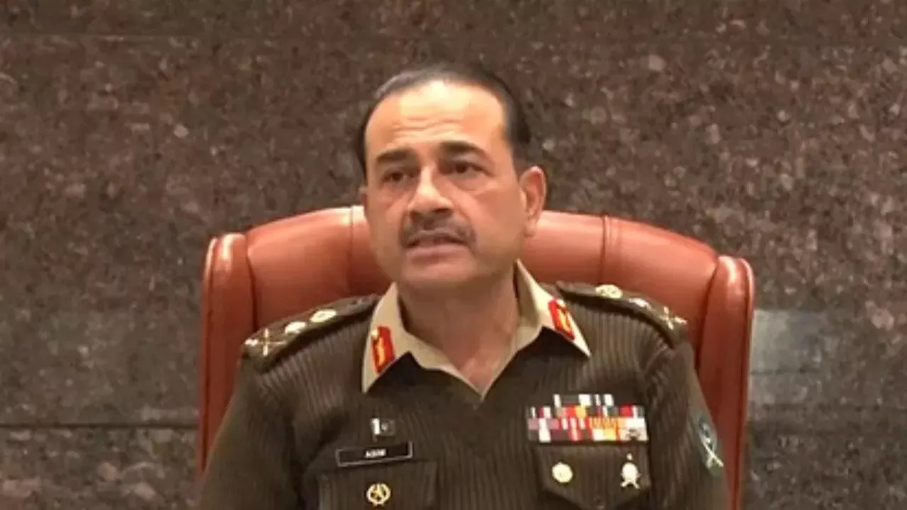  भारत की सख्ती से घबराया पाकिस्तान, कराची तट से मिसाइल टेस्ट की तैयारी