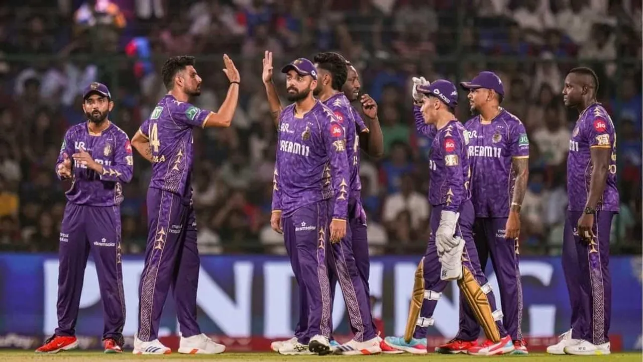  ipl-2025-kkr-vs-dc-kolkata-wins-in-delhi-after-8-years 