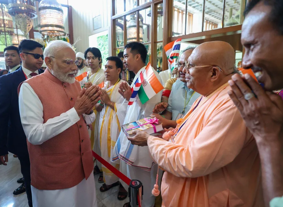  प्रधानमंत्री मोदी का बैंकॉक में जोरदार स्वागत, बिम्सटेक शिखर सम्मेलन में लेंगे भाग