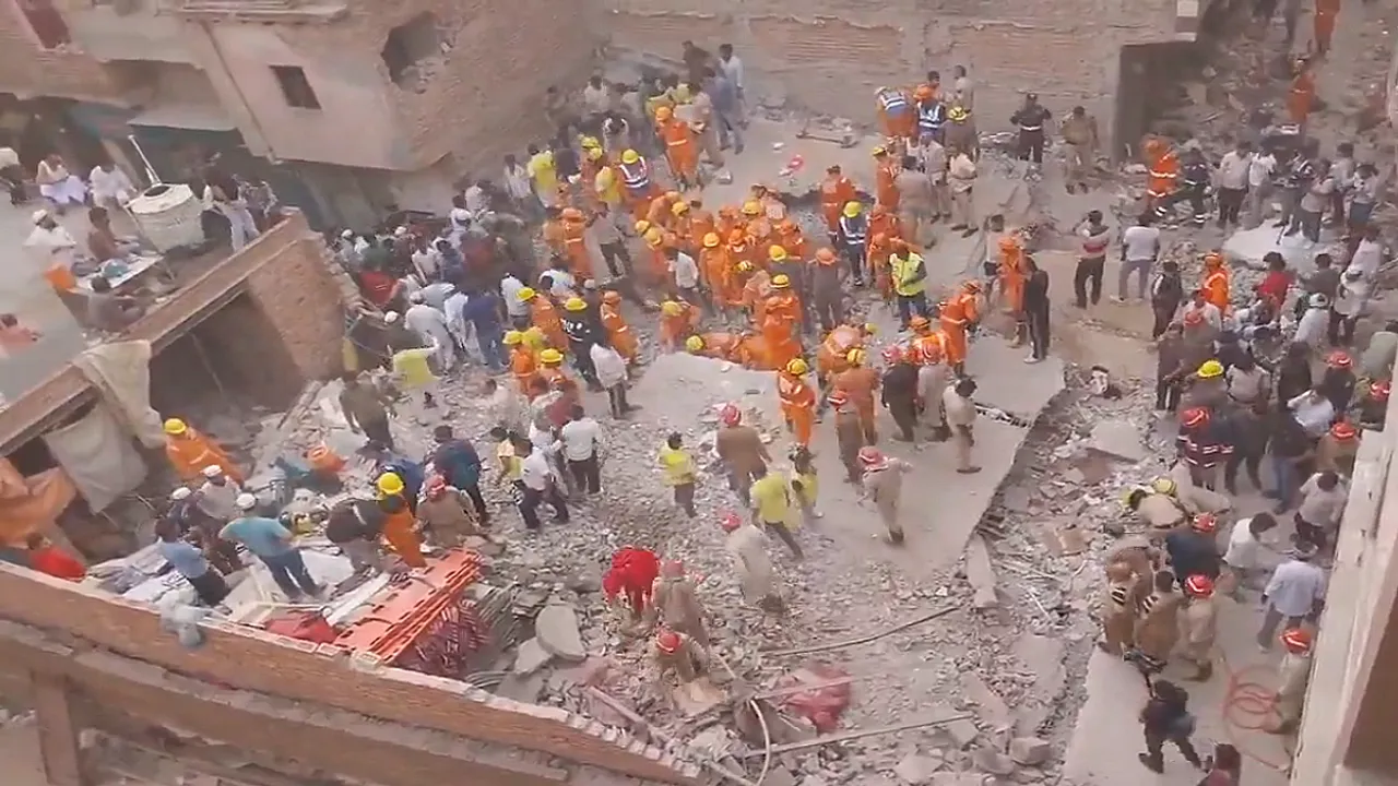  delhi-building-collapse-mustafabad-april-2025 