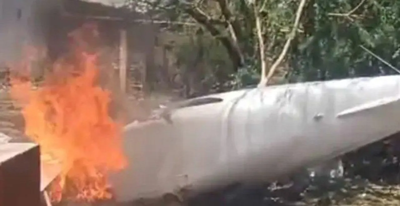  amreli-training-plane-crash-trainee-pilot-dies-blast-fire 