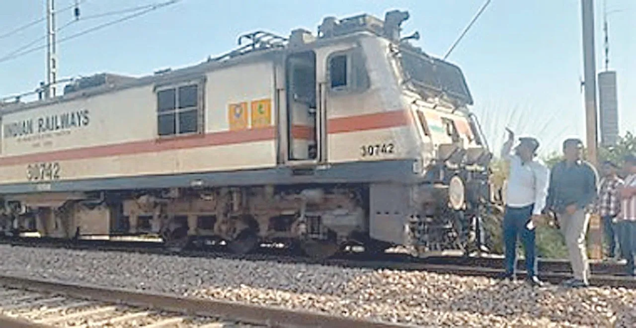  प्रयागराज के पास फाफामऊ के पास ट्रेन को पलटने की साजिश नाकाम