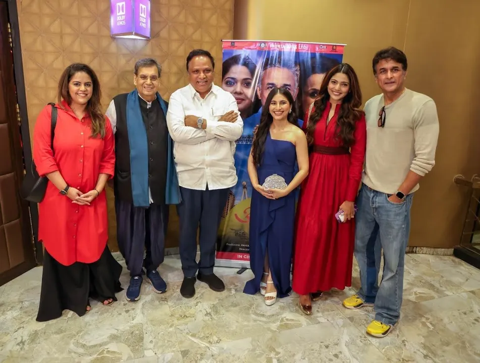  आशीष शेलार ने क्षेत्रीय सिनेमा के समर्थन में की मुक्ता आर्ट्स मराठी प्रोडक्शंस और सुभाष घई की तारीफ