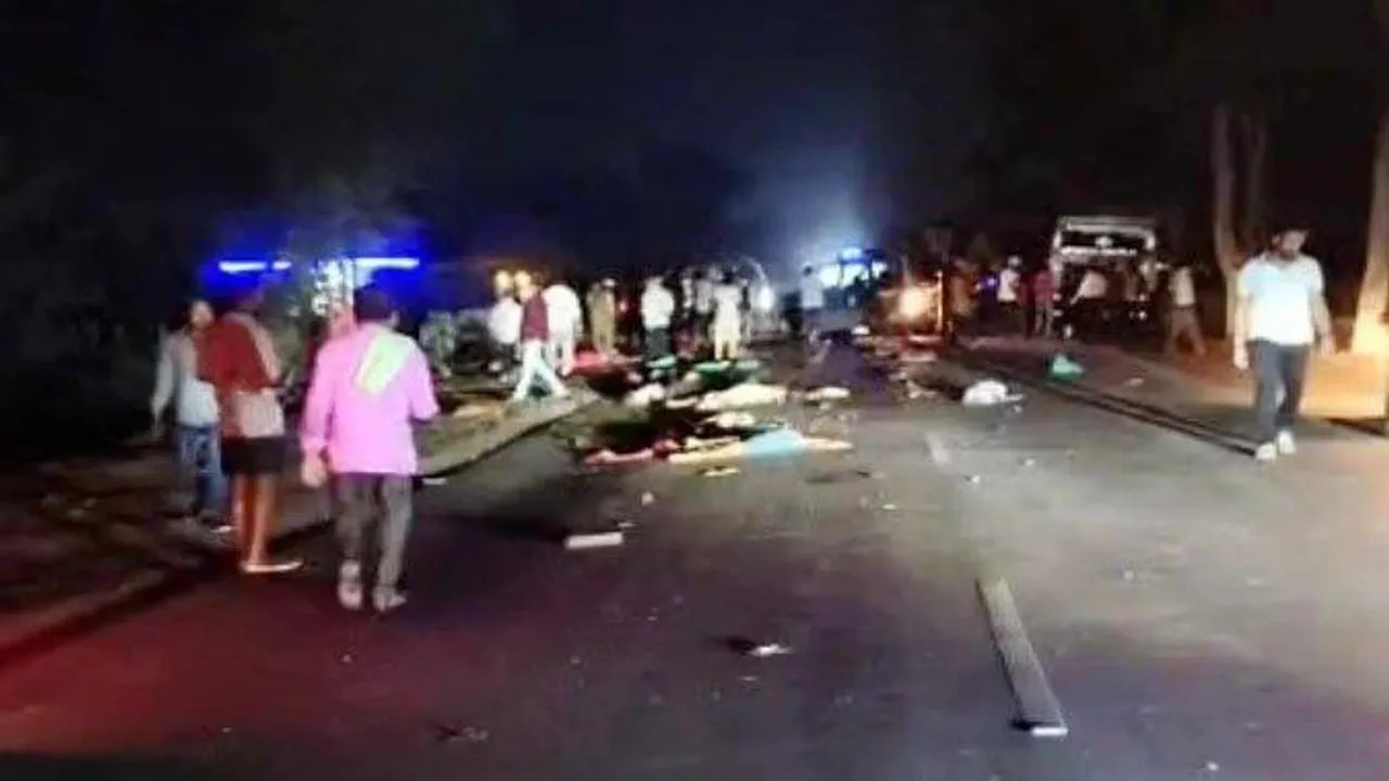  छत्तीसगढ़ में मातम: रायपुर-बलौदा बाजार रोड पर भीषण सड़क हादसे में 13 लोगों की दर्दनाक मौत